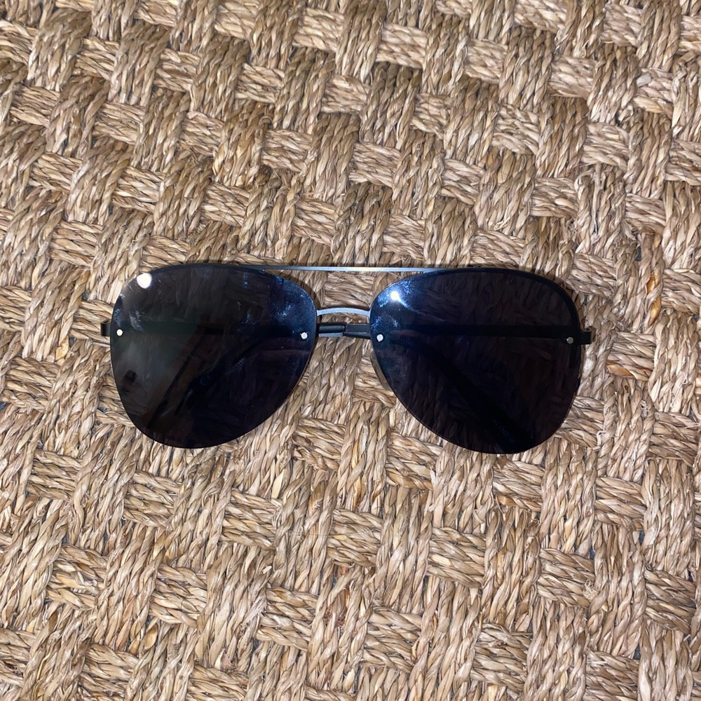 Unisex black aviators